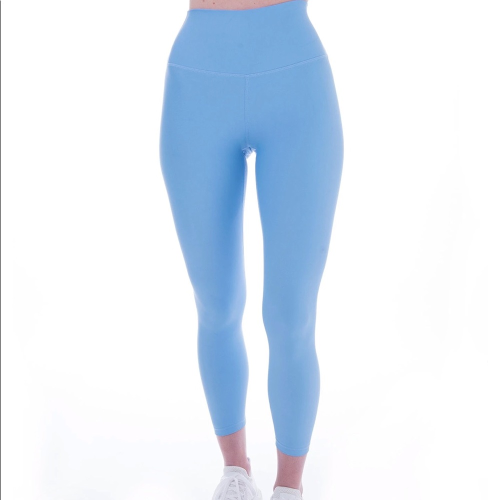 Ptula Desa’ree II Legging—Ocean Mist 23” NWT